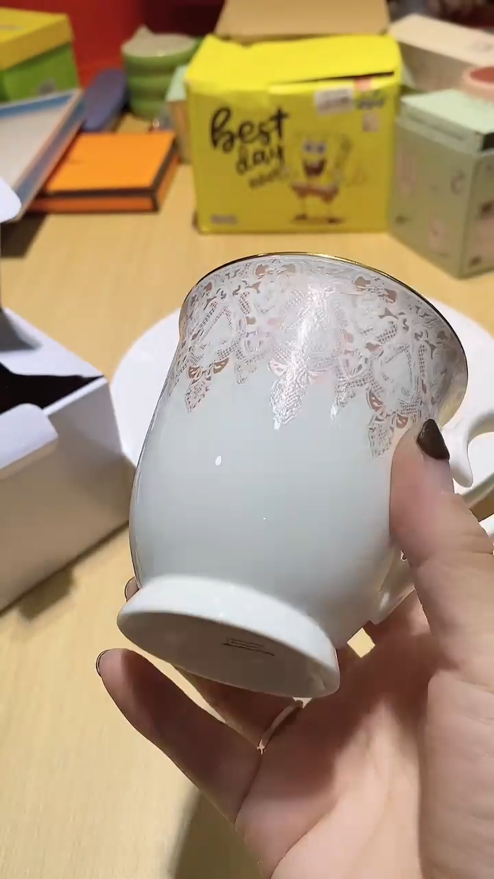 【闪购商品】瓷片锅碗瓢盆一件不剩