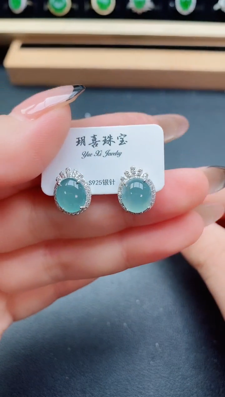 翡翠银S925镶嵌耳饰85000