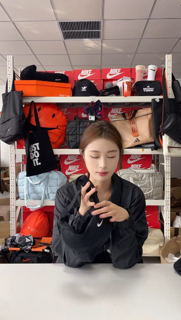 编码622 尺码xs 正品直播过款胸围56