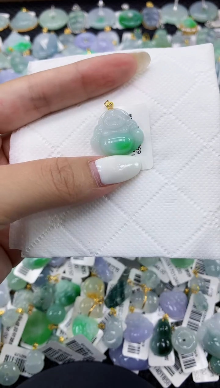 颈饰18K金镶嵌翡翠11111111111