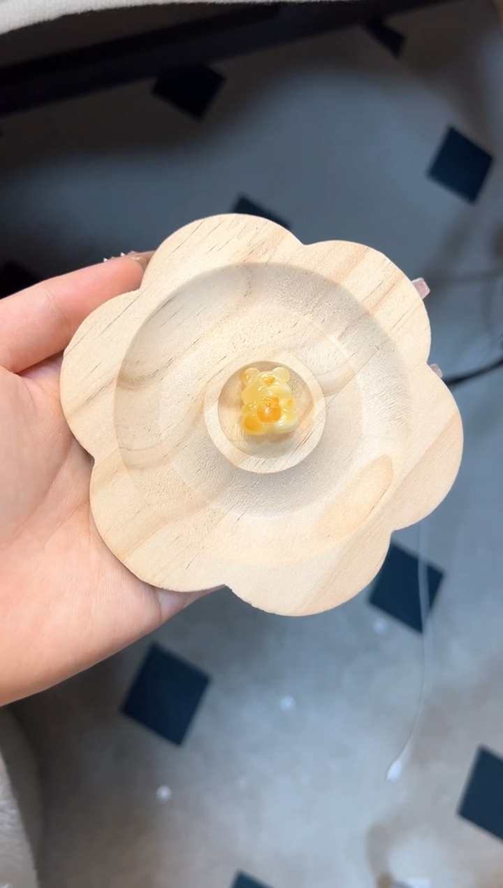 【闪购商品】琥珀珠宝奇石未镶嵌小熊