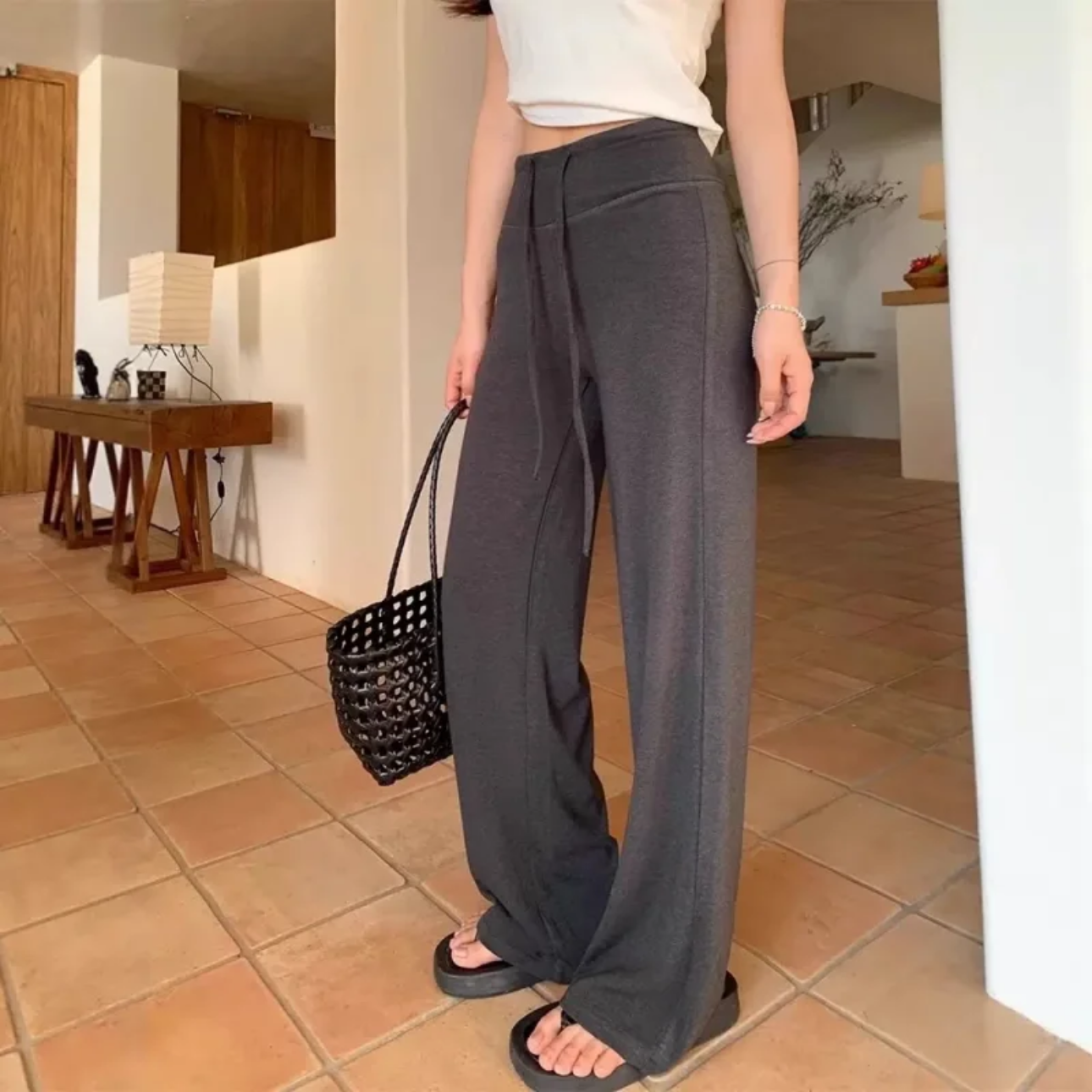 高腰抽绳秋冬阔腿裤休闲裤拖地气质运动裤