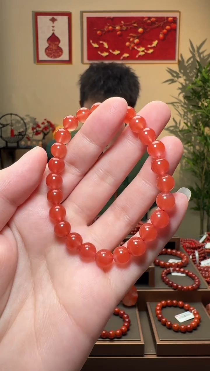 南红玛瑙手串未镶嵌一条7mm+ 多样性发货