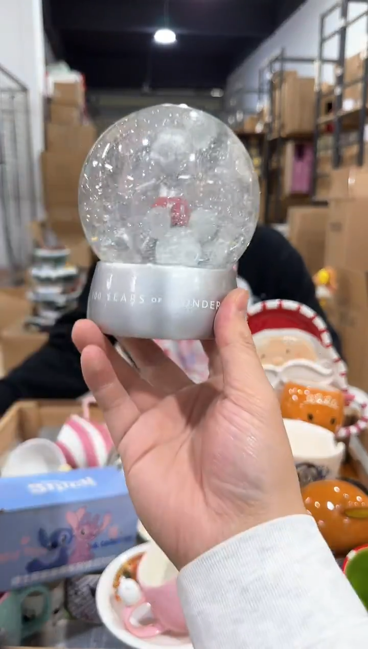 瓷片米奇100周年水晶球 北方勿拍
