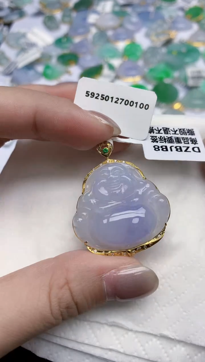 【闪购商品】翡翠颈饰18K金镶嵌天然翡翠A货