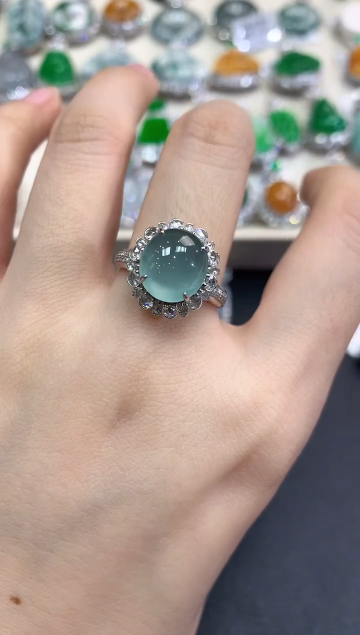 【闪购商品】翡翠戒指18K金镶嵌D10   