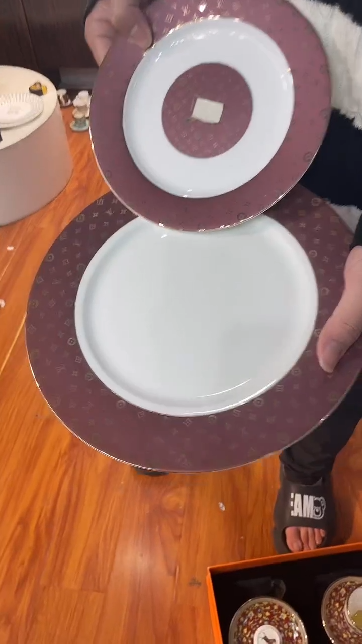 杯鸿辉家品牌瓷器，京东包邮！