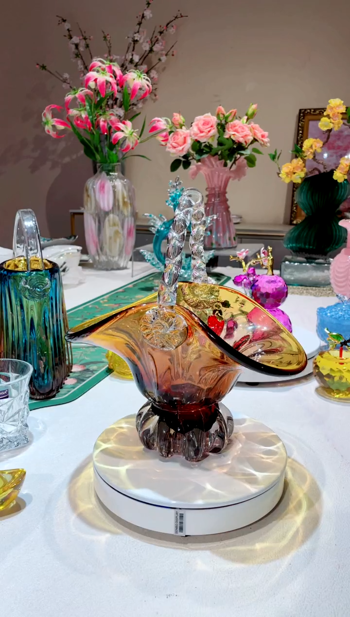 【闪购商品】琉璃手工艺品    金褐色琉璃提篮微瑕