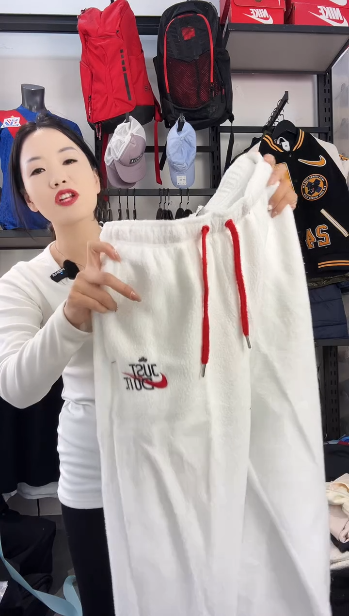 136闪购编码 Nike/Joedan运动卫衣裤以直播间过款为准尺码· M