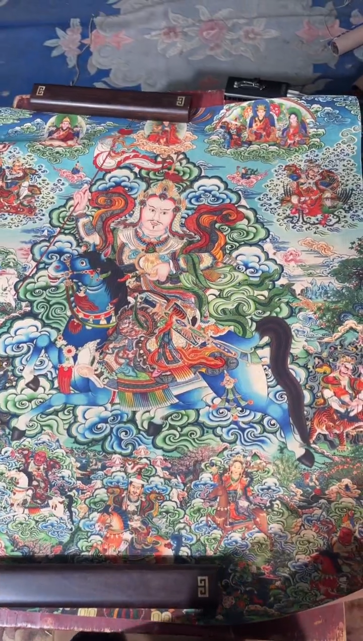 卷轴画龙妹的唐卡tk16