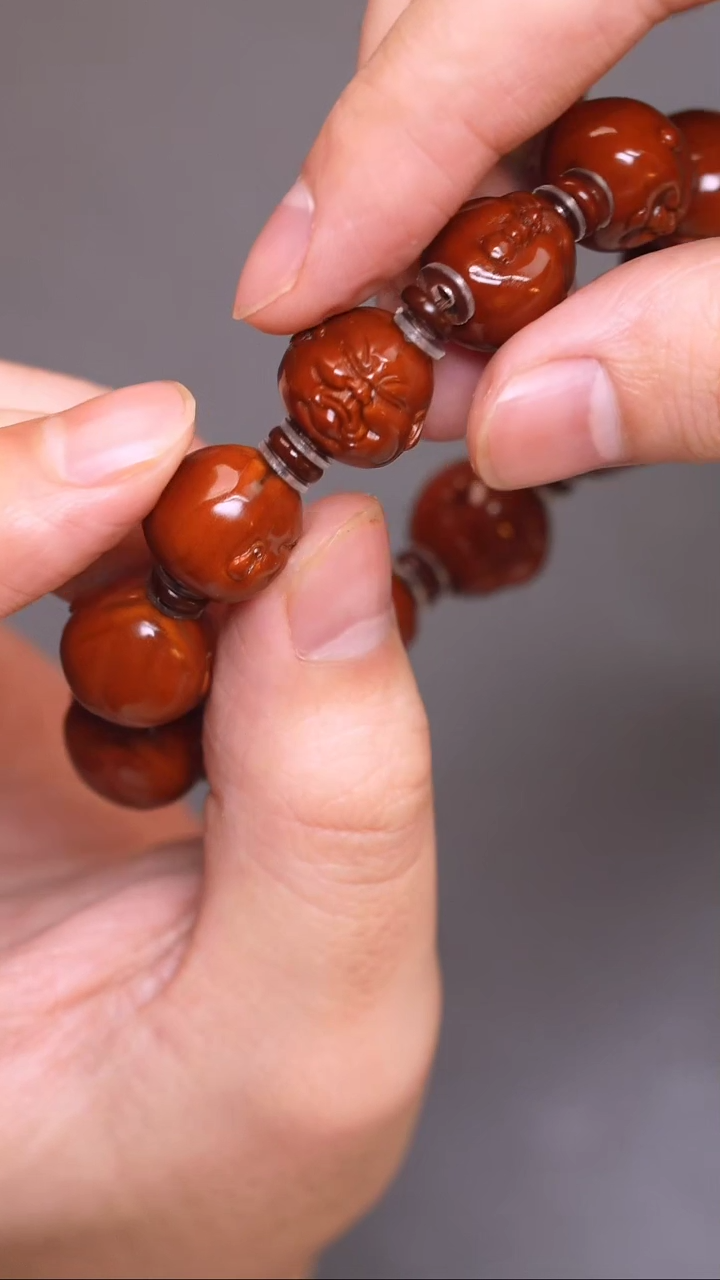 【闪购商品】橄榄核吊坠回血百态小籽