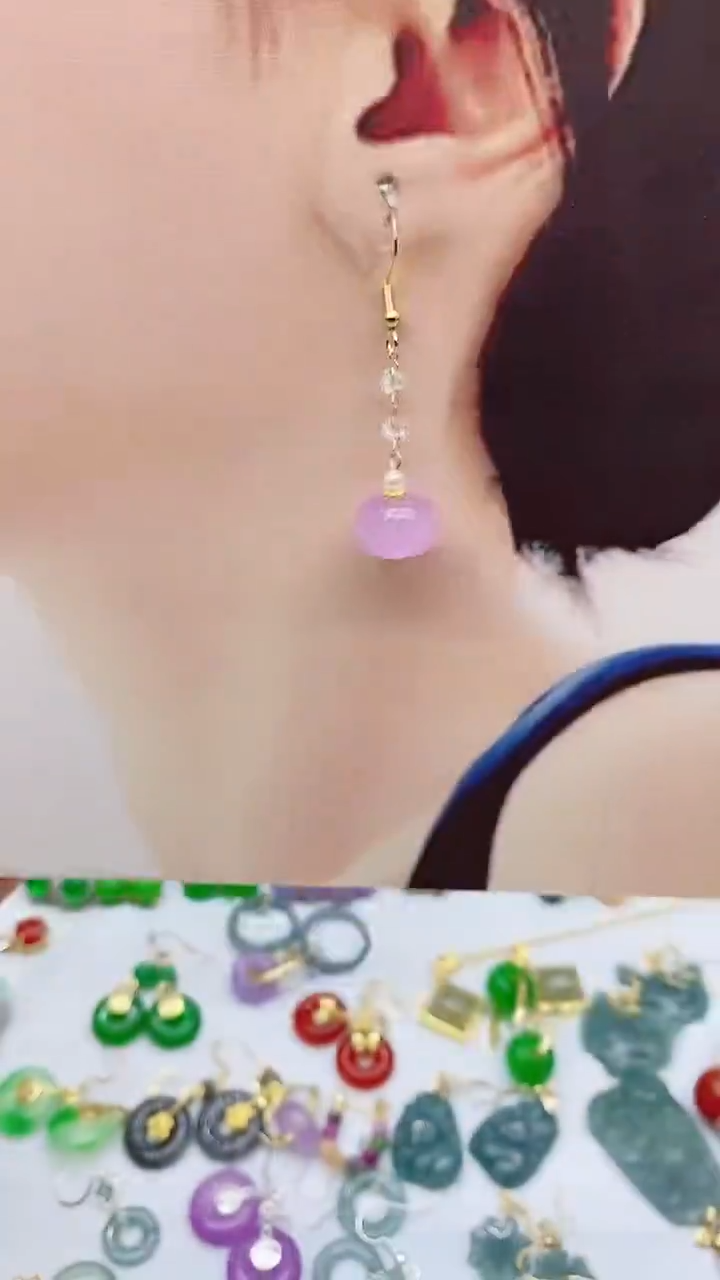 未镶嵌石英质玉（天山翠）耳饰176