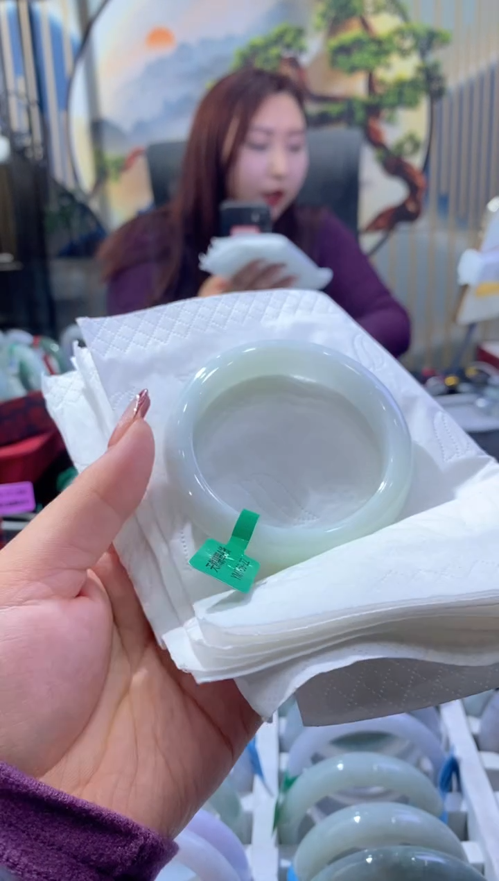 【闪购商品】翡翠手镯未镶嵌00009955