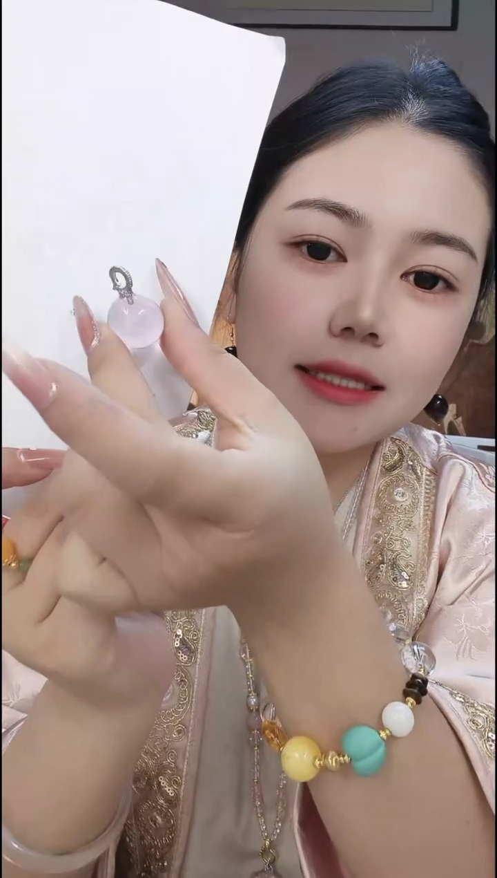 无合金卡西白露穿搭饰品粉色