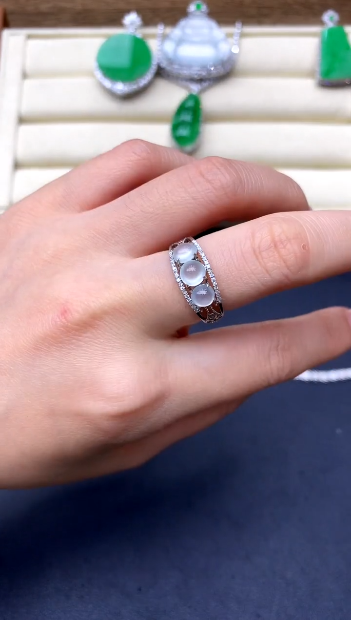 【闪购商品】翡翠戒指18K金镶嵌211-中国好珍宝