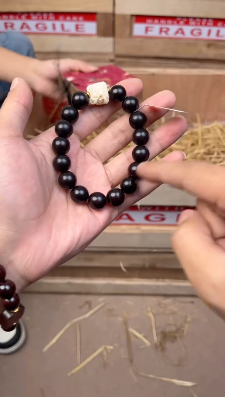精品手串 非金属（无礼盒）