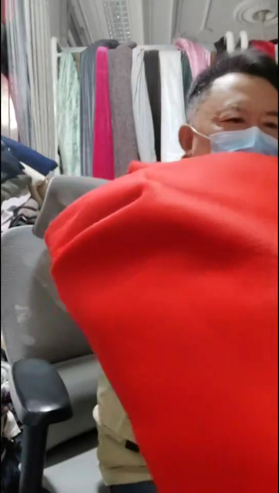 浓红色纯色双面布料