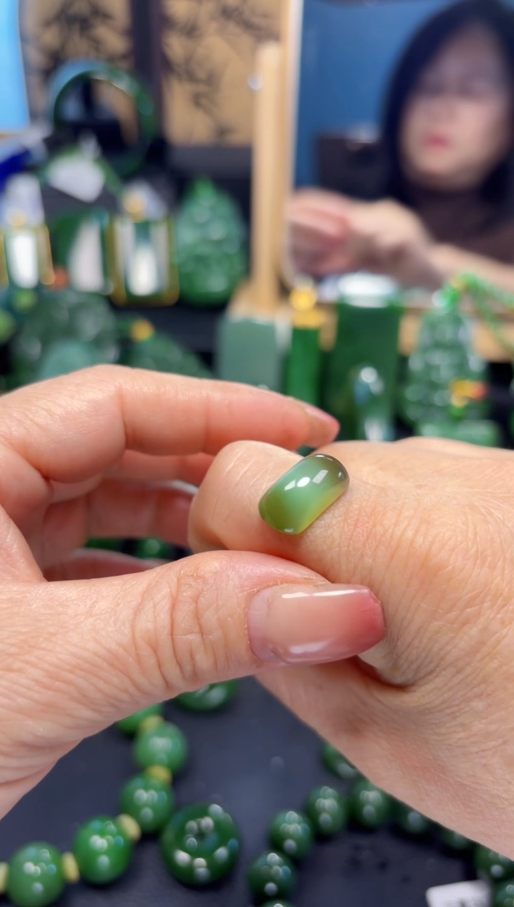 【闪购商品】和田玉（碧玉）挂件未镶嵌1