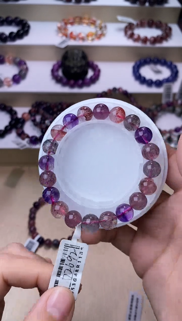 【闪购商品】水晶手链未镶嵌黑加仑超七9m+