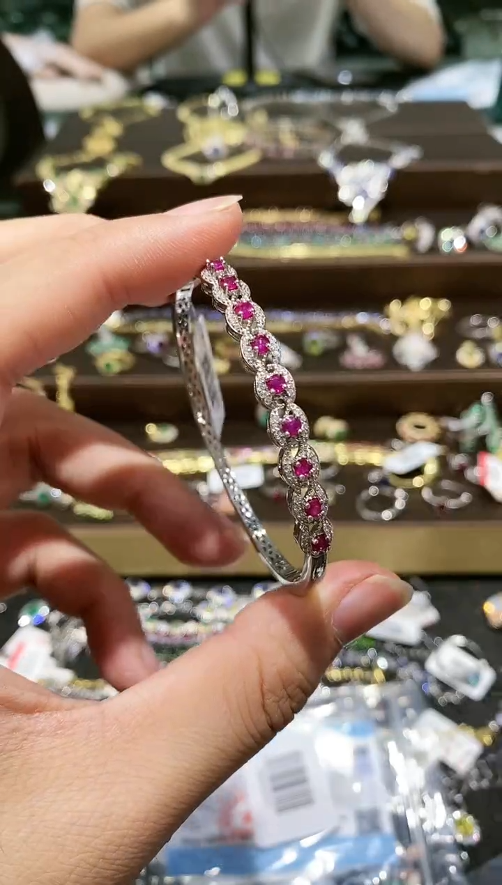 【闪购商品】红宝石手镯银S925镶嵌手镯