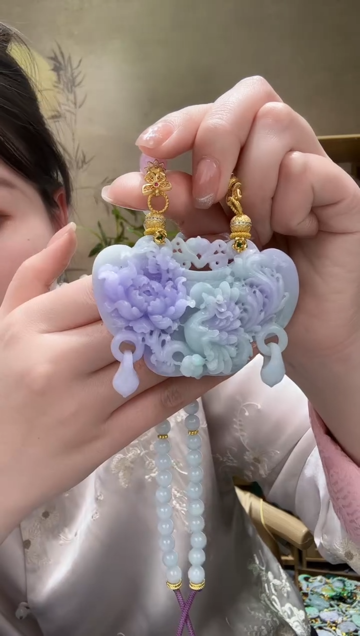 【闪购商品】翡翠颈饰未镶嵌吊坠