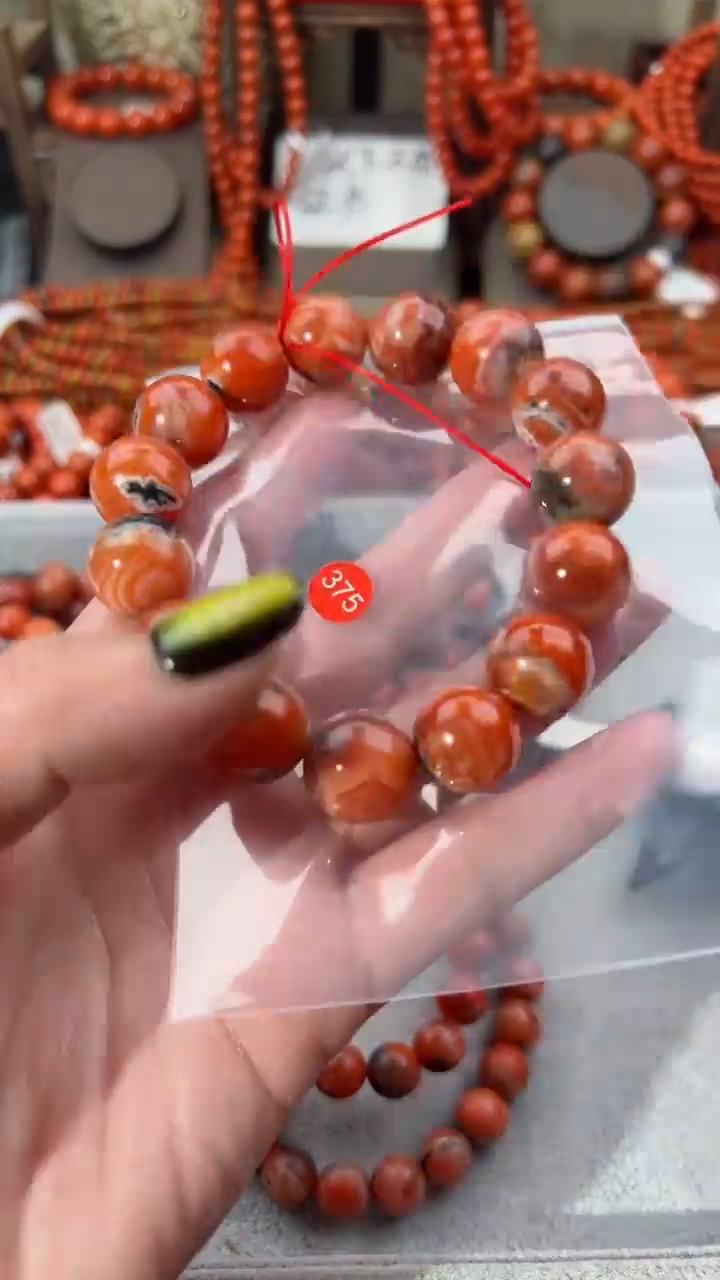 【闪购商品】南红玛瑙手串未镶嵌15+