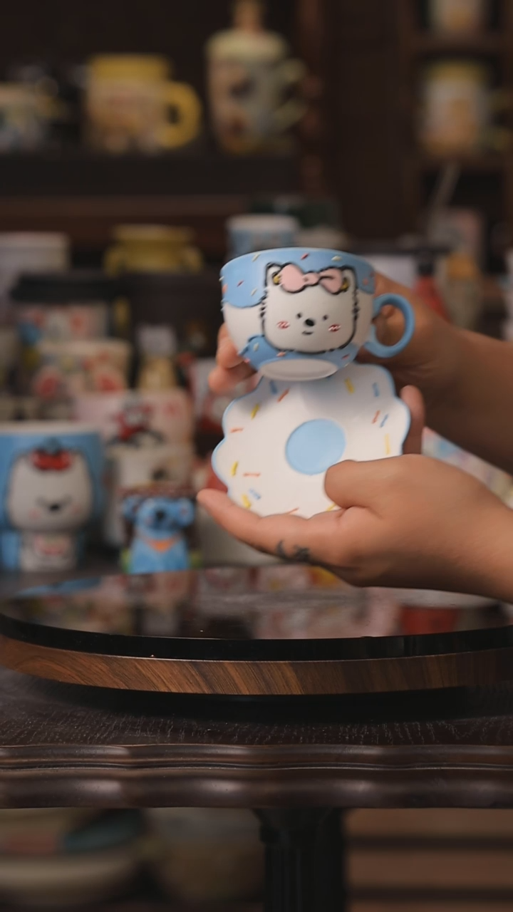 摆件景德镇釉下彩绘设计师款式陶瓷