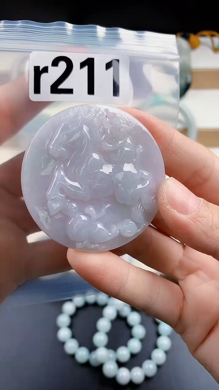 颈饰未镶嵌翡翠天然翡翠吊坠挂件