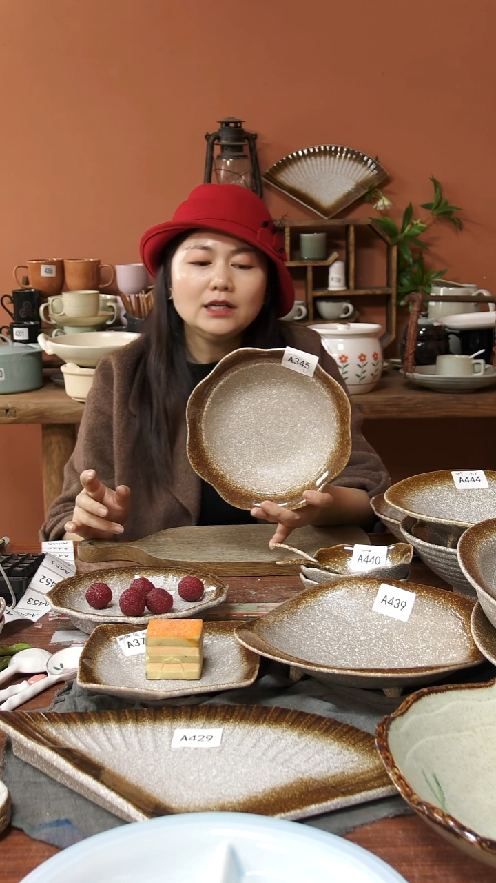 陶瓷A345 一个陶瓷粗陶花边碗8寸可能微瑕