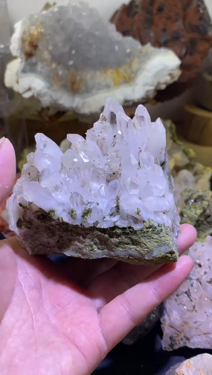 未镶嵌珠宝半成品水晶63号615g四川美姑超七花园水晶
