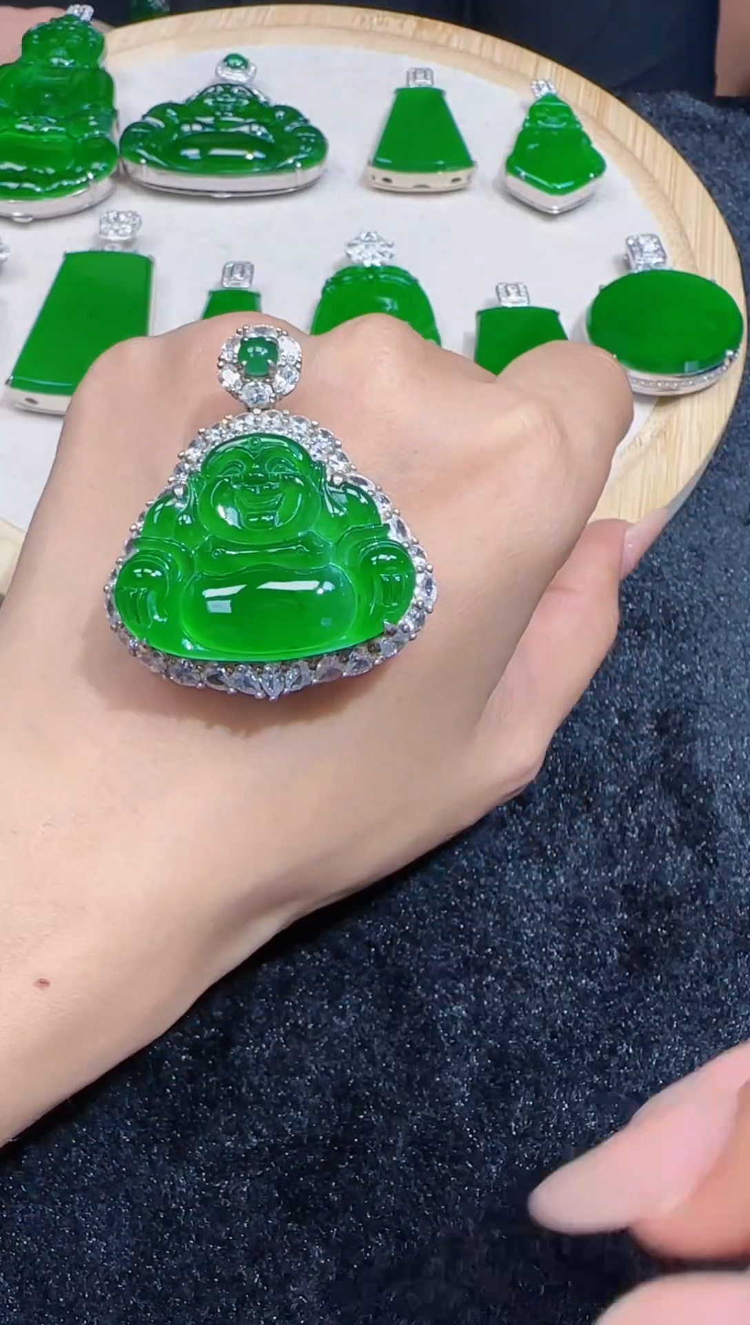 定制翡翠未镶嵌翡翠吊坠258