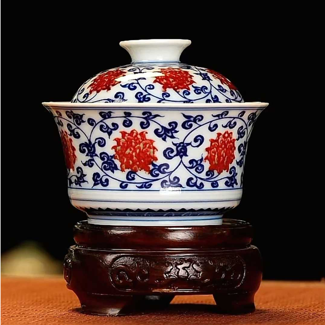 【小乔赏瓷】堂钟正青花釉里红缠枝纹马蹄盖碗tzz292