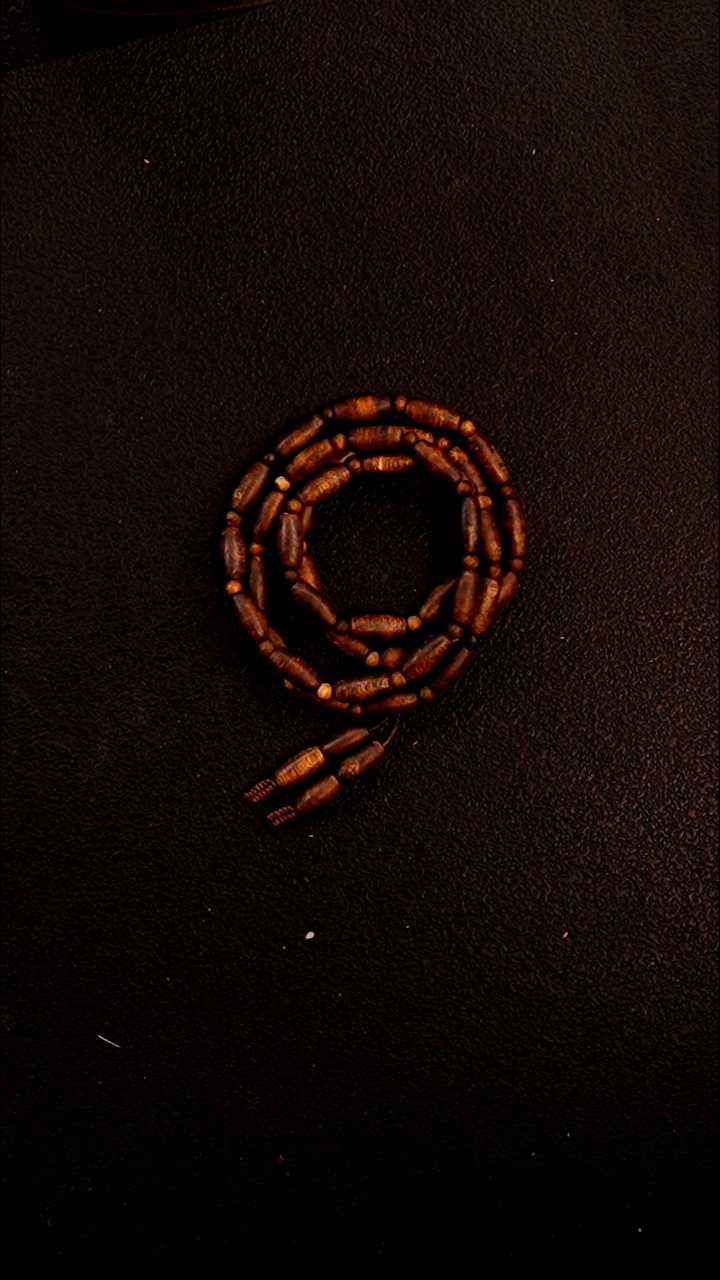 沉香手串随型精工莺歌绿棋楠多圈