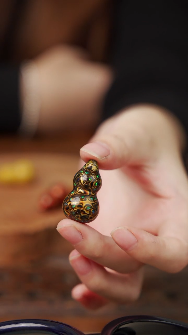 大漆变涂小葫芦（黑金）