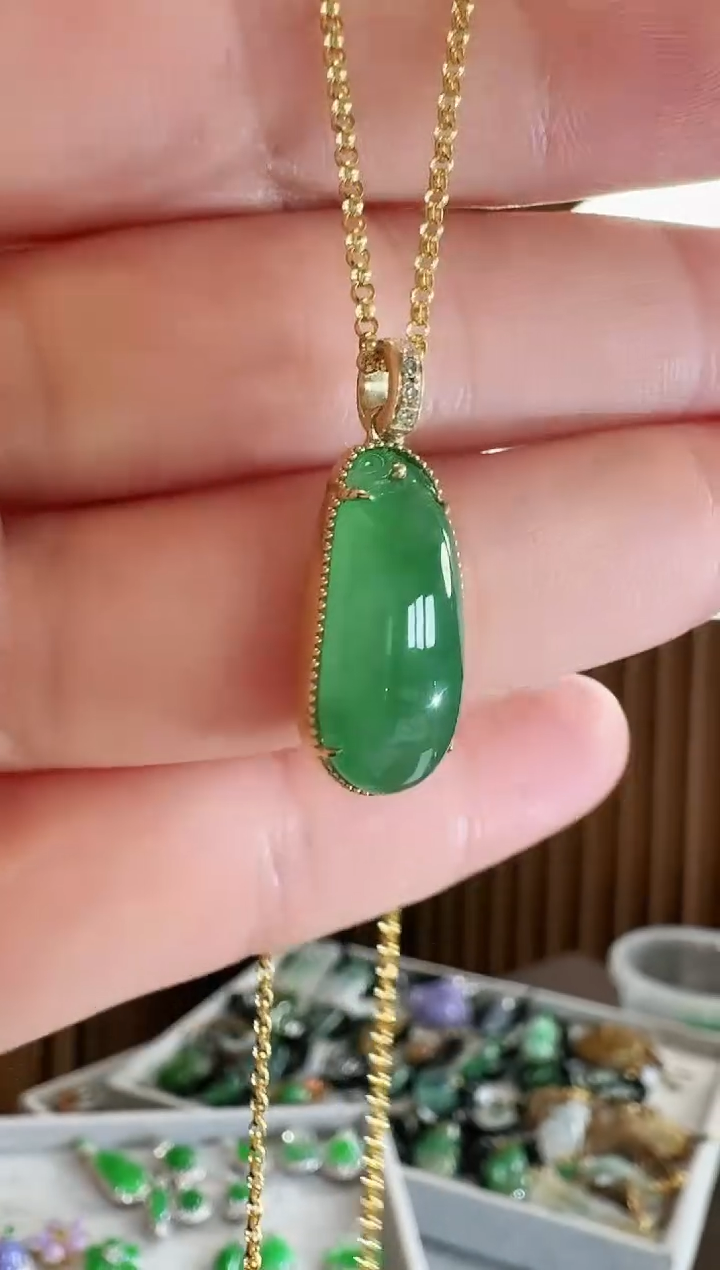 翡翠18K金镶嵌吊坠(不含链)吊坠