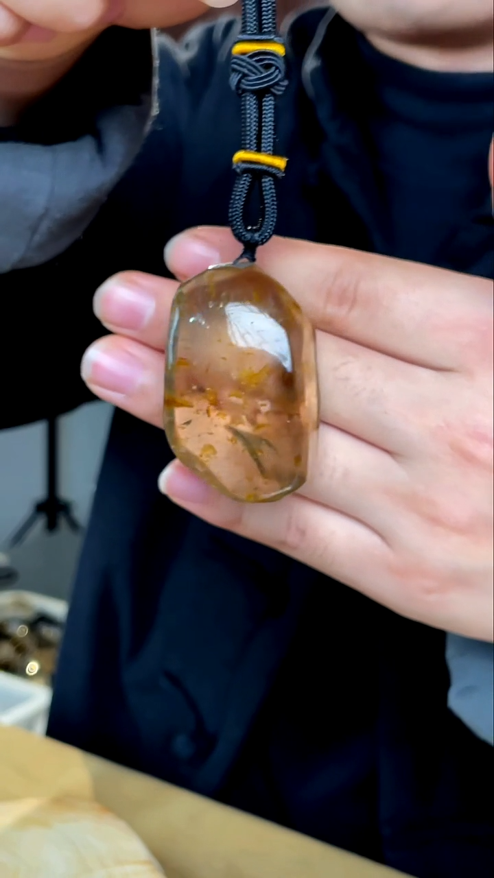 水晶摆件未镶嵌102