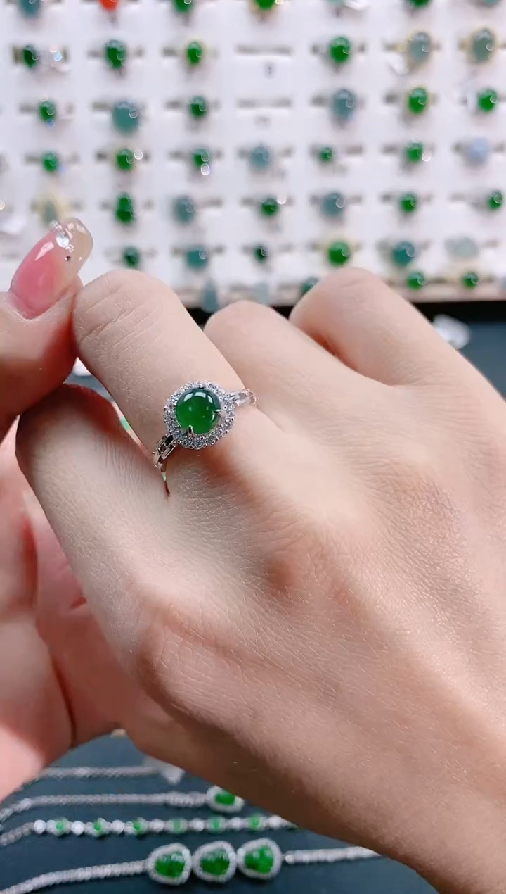 【闪购商品】翡翠戒指银S925镶嵌天然翡翠