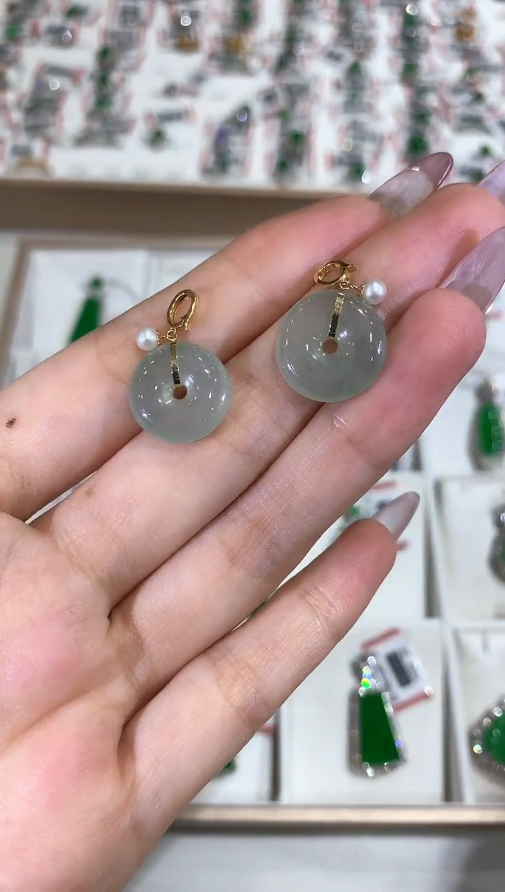 【闪购商品】翡翠吊坠(不含链)18K金镶嵌a308平安扣多样性发其一