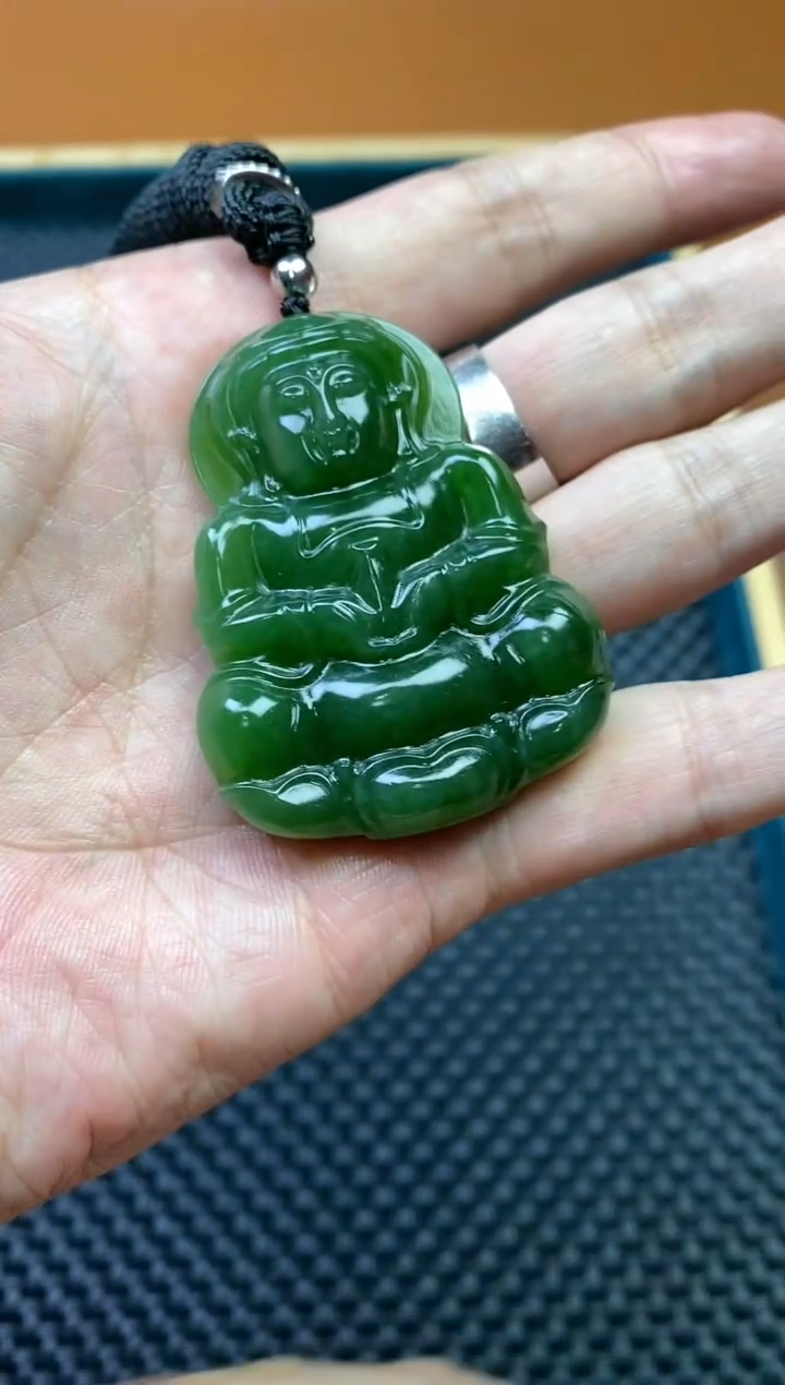 【闪购商品】和田玉（碧玉）其它未镶嵌多样性发货一个