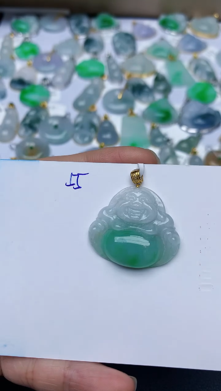 【闪购商品】翡翠颈饰18K金镶嵌天然翡翠A货  