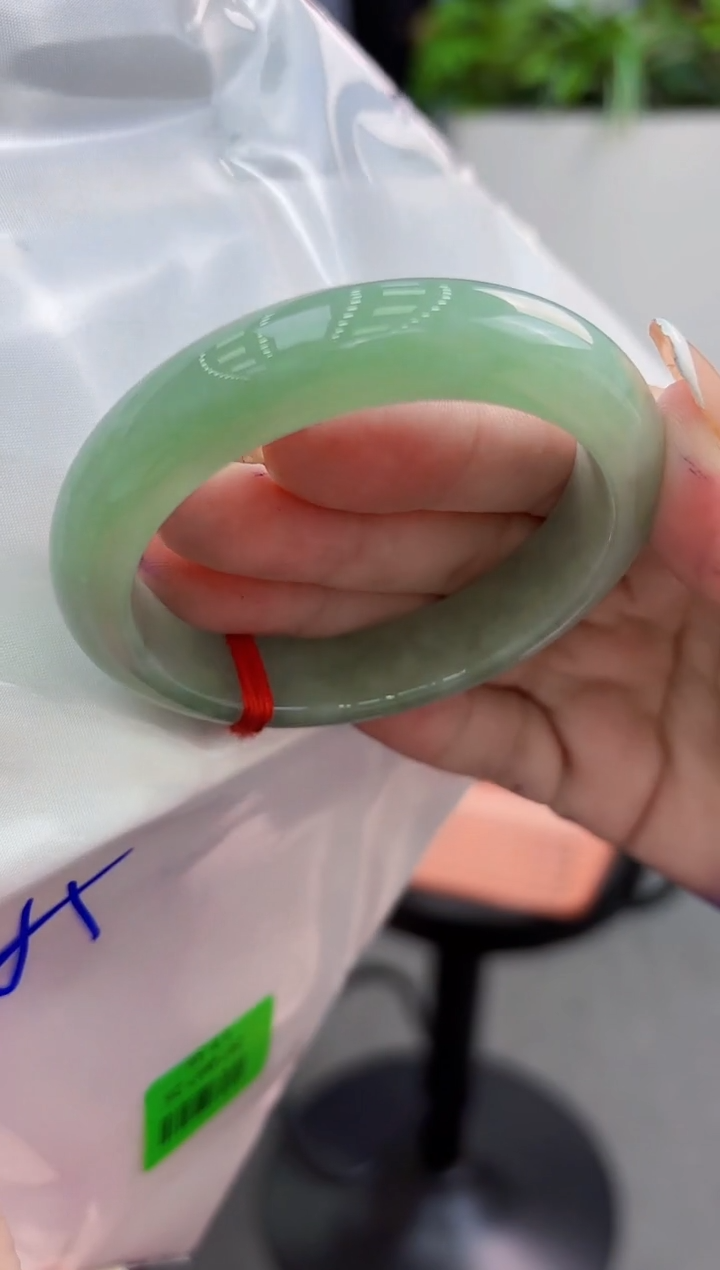 【闪购商品】翡翠手镯未镶嵌翡翠手镯