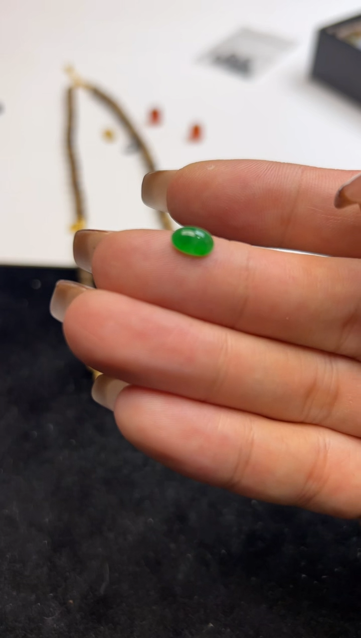 吊坠(不含链)未镶嵌翡翠筱*翡翠蛋面2000