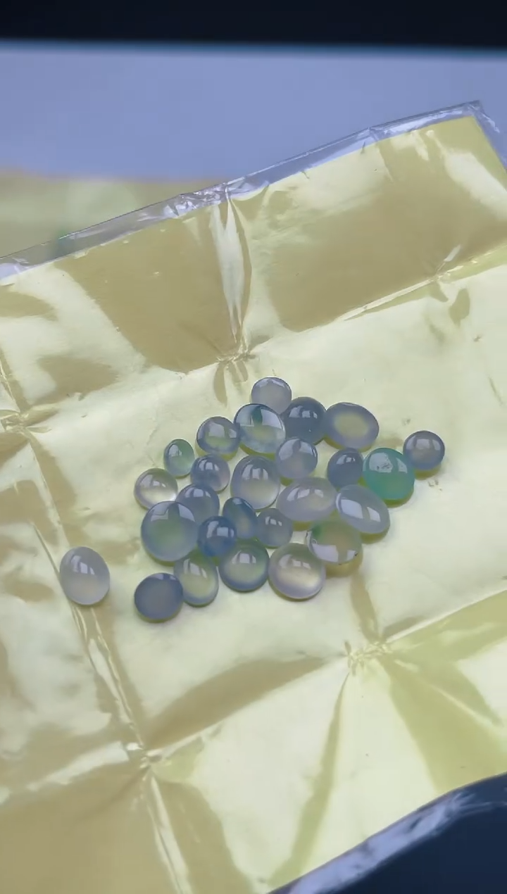 裸石翡翠天然翡翠蛋面43