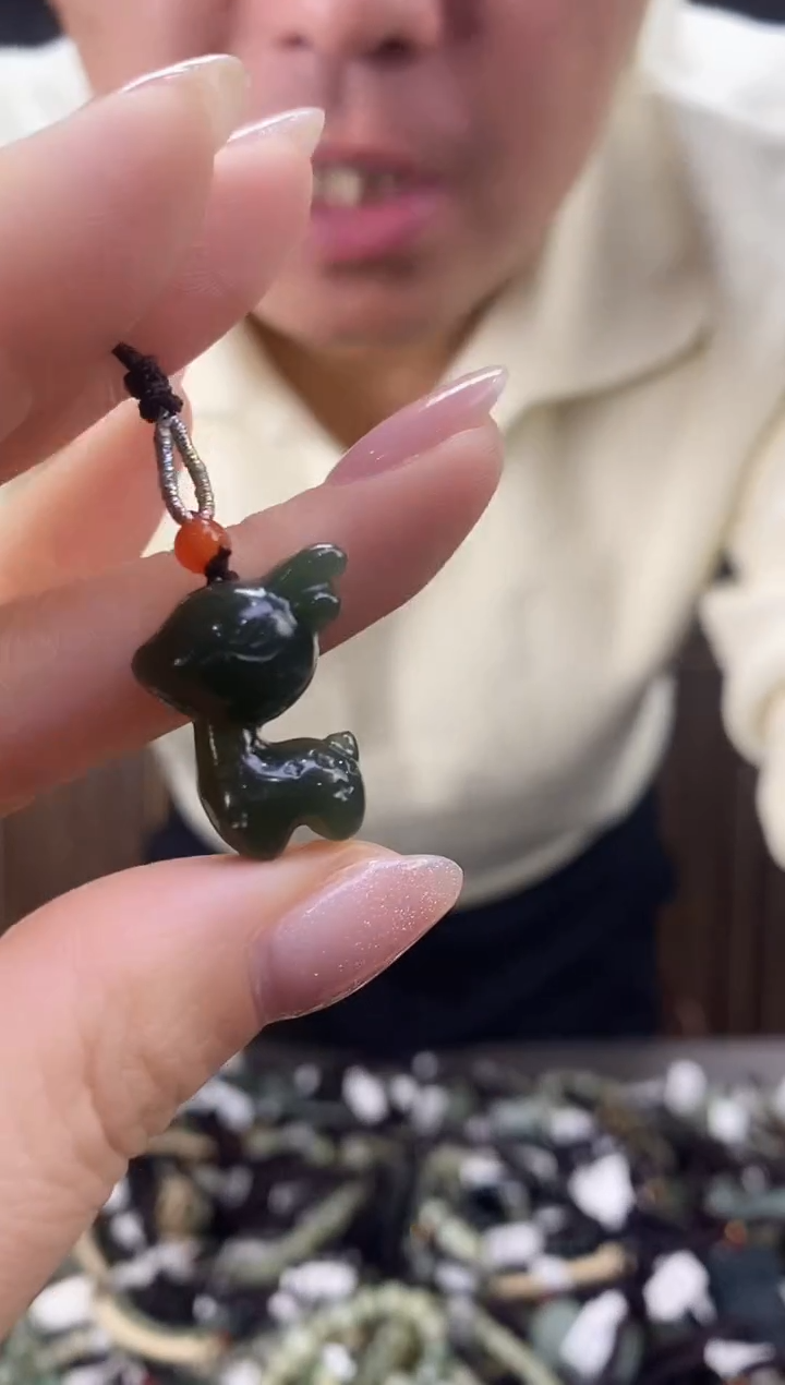 【闪购商品】和田玉颈饰未镶嵌多样性发货，拍一发一