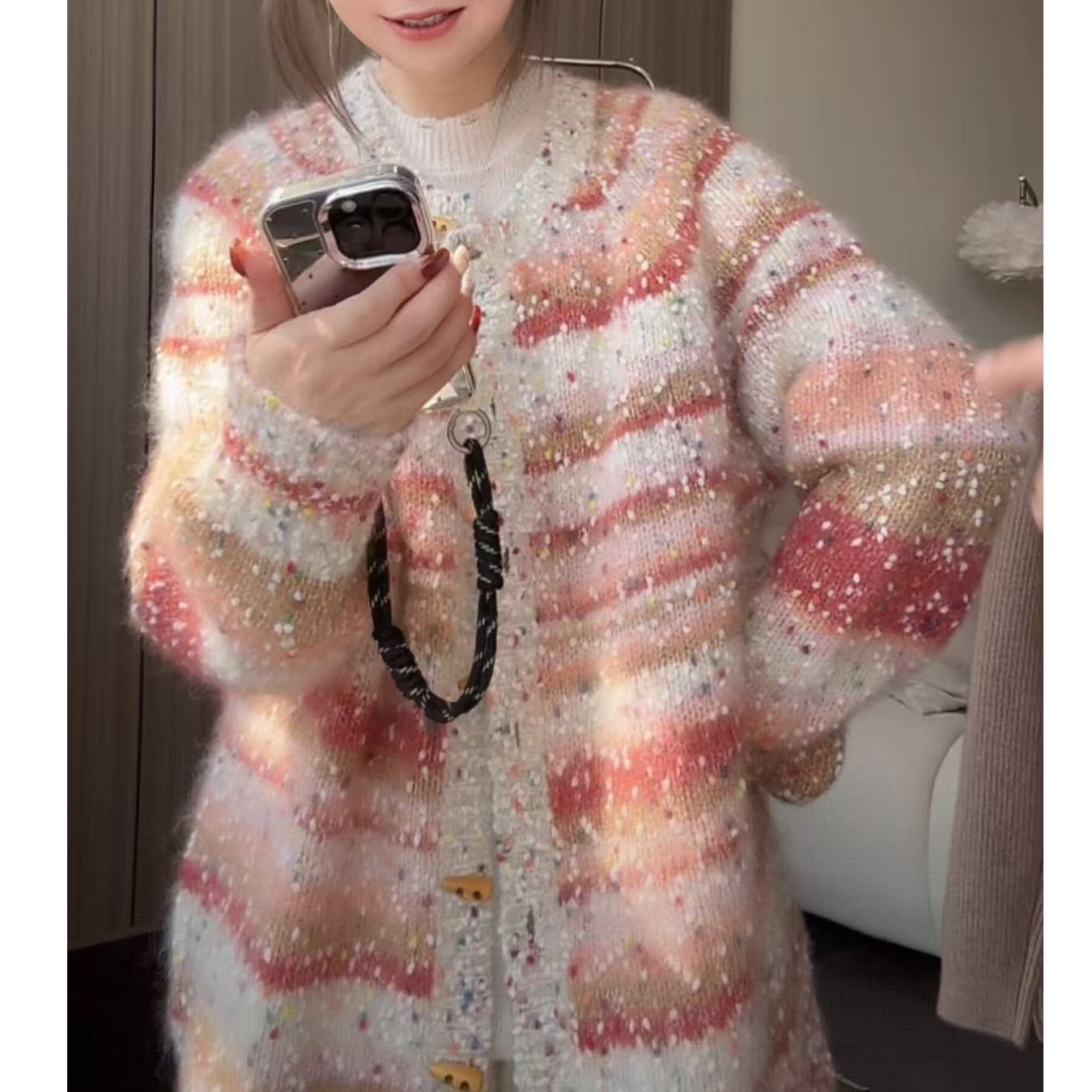 【旺旺雪饼】255468韩版彩色拉绒款小香风羊绒外套牛角扣设计