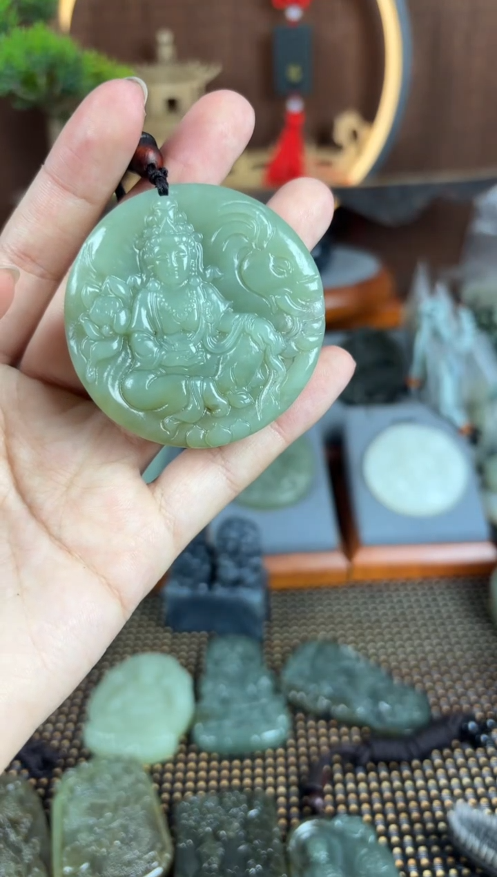 【闪购商品】和田玉颈饰未镶嵌1