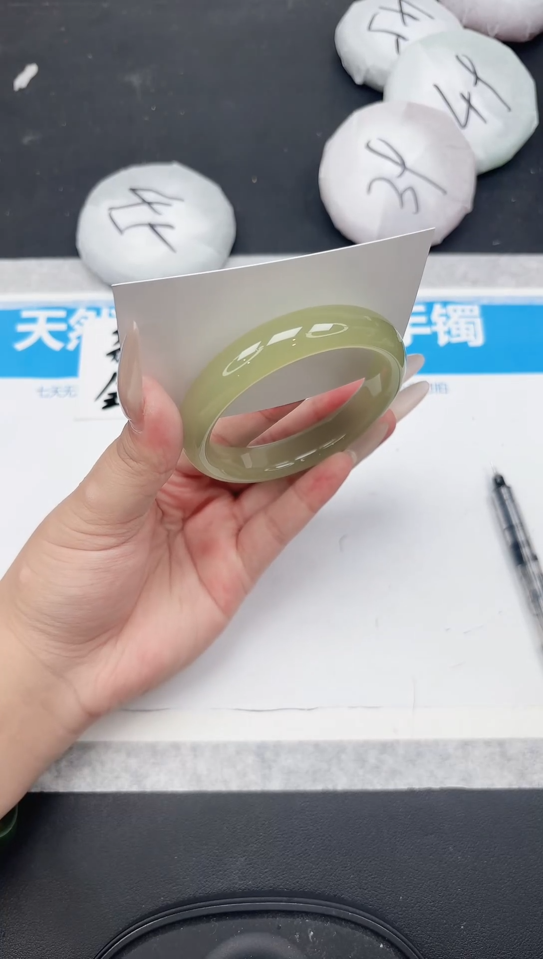 女款工艺手镯A113-58.8