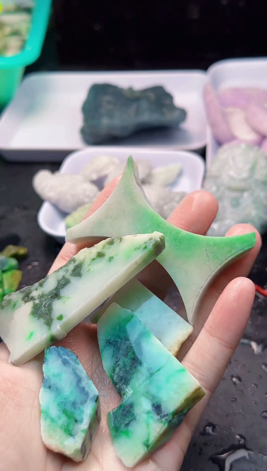 配石翡翠静*040天然A货翡翠