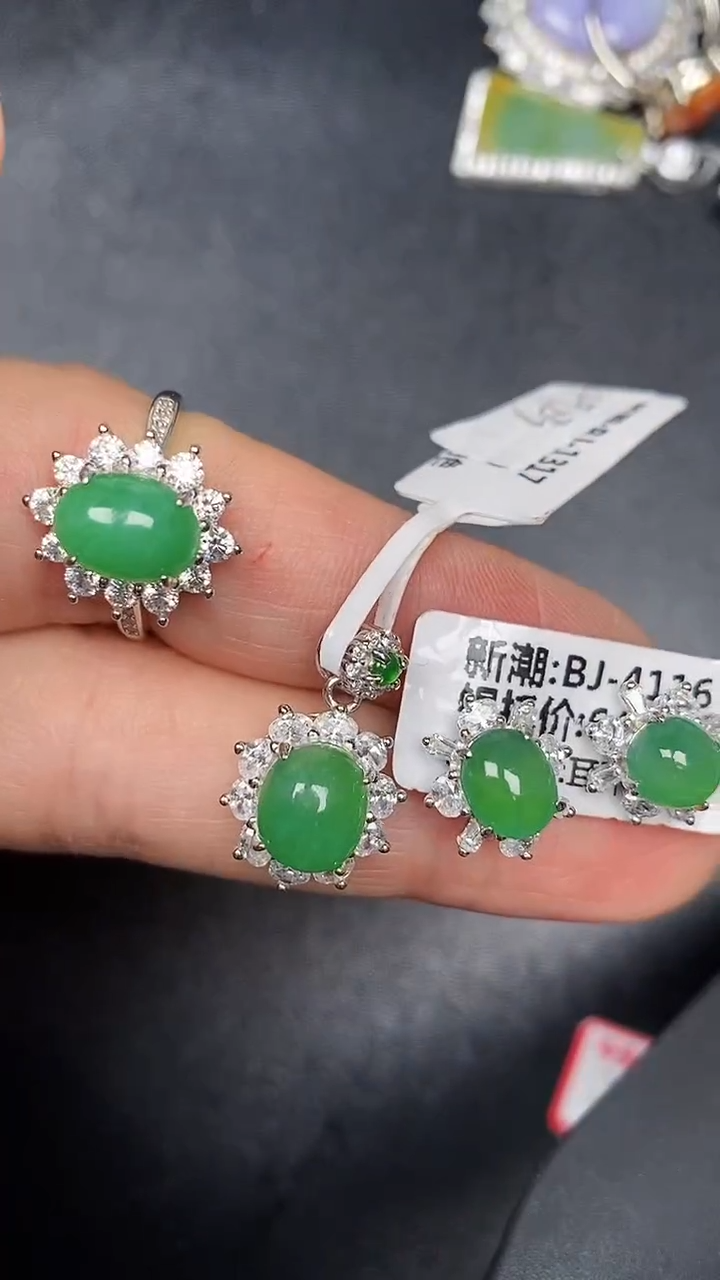 银S925镶嵌戒指翡翠1830