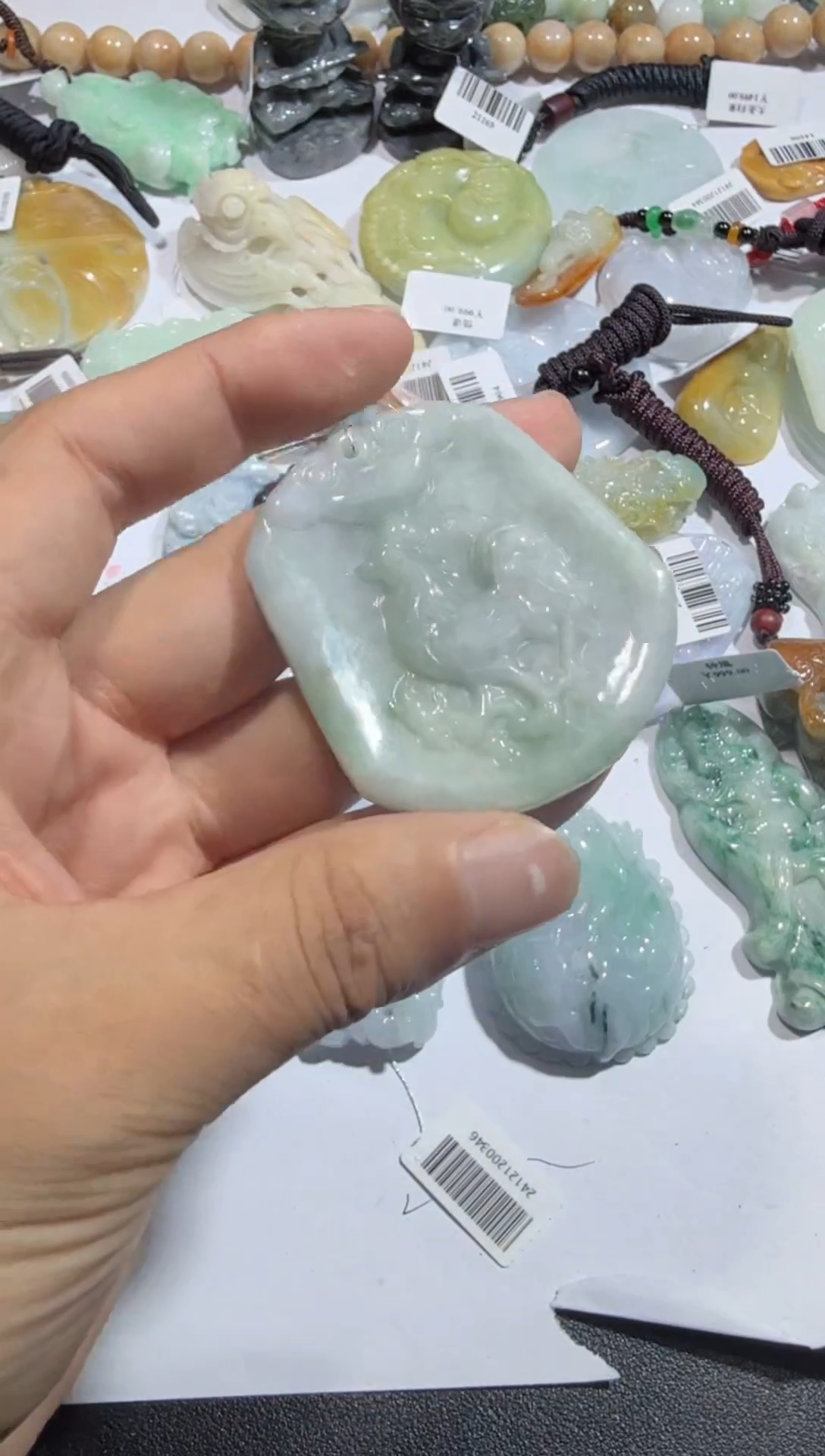 【闪购商品】翡翠颈饰未镶嵌00005267